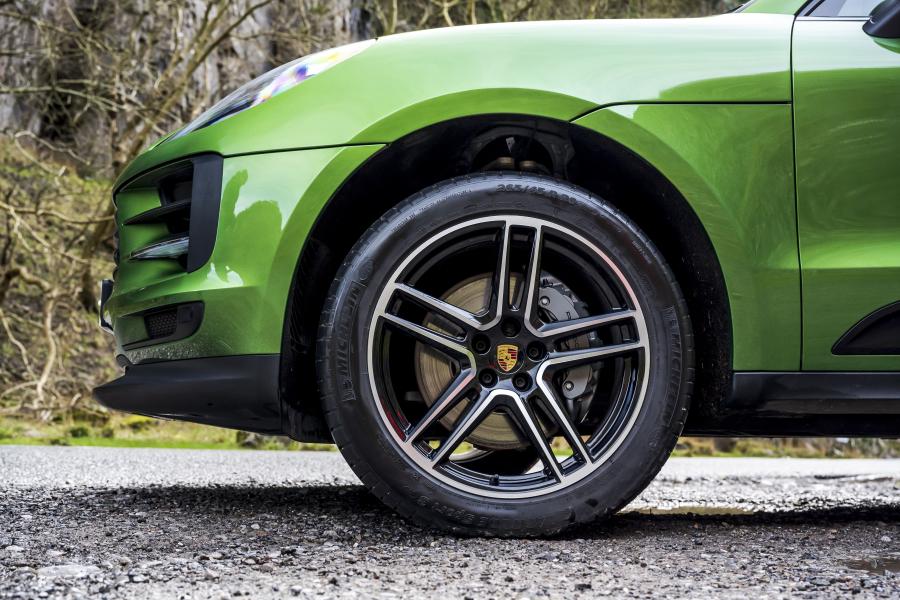 Колеса Porsche Macan S (95B) 2018 года  (UK) (фото 18 из 34)